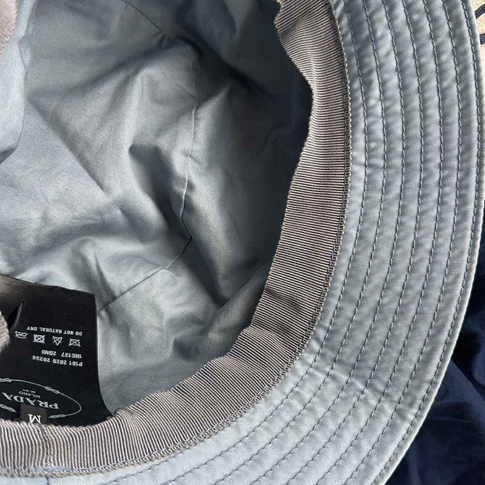 PRADA RE-Nylon bucket hat with dust bag - Picture 8 of 10